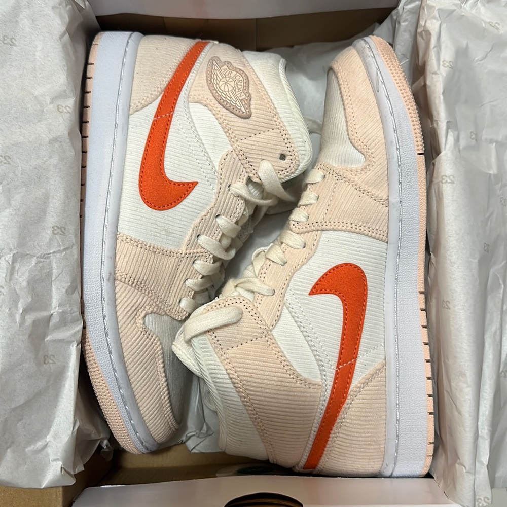 Jordan 1 SE